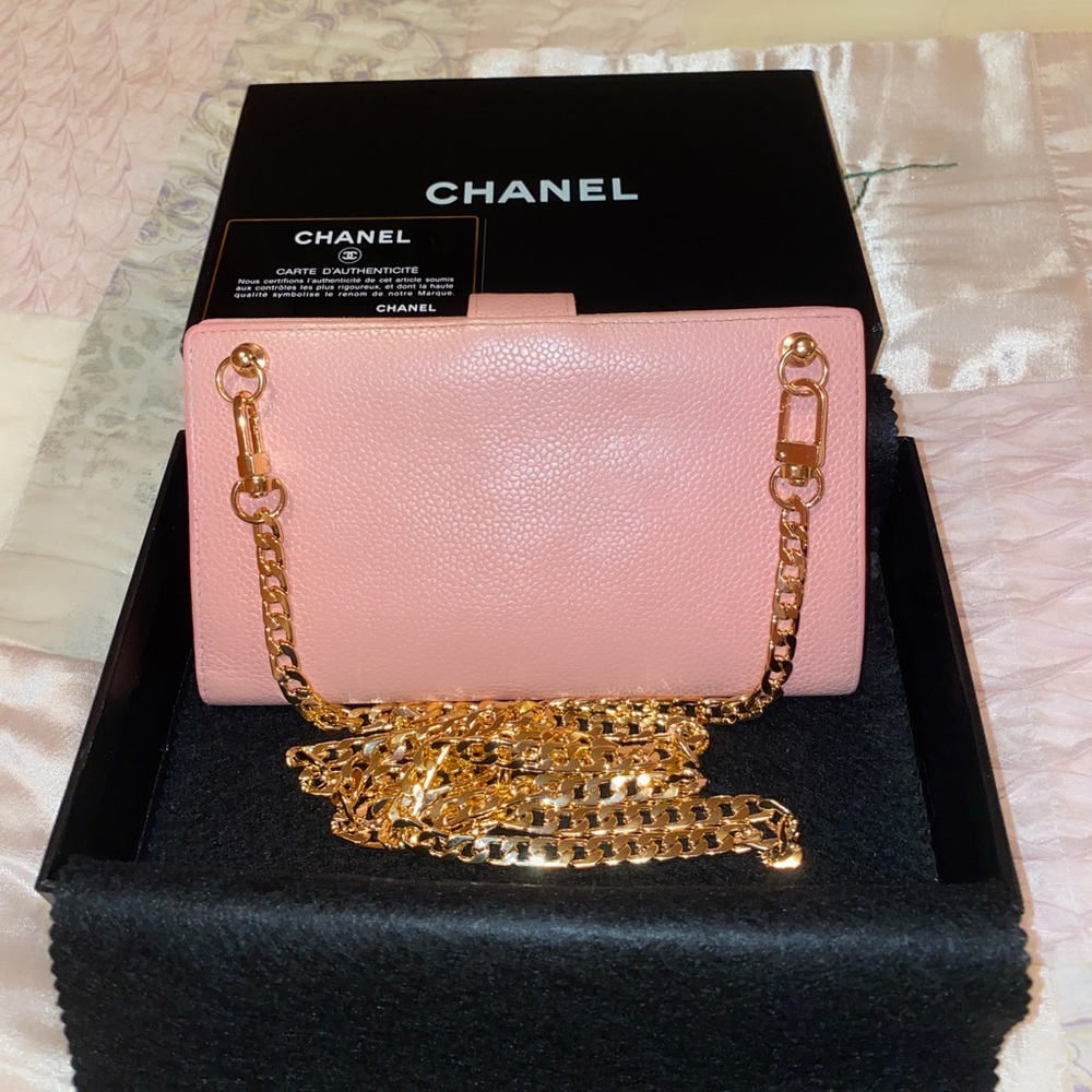 💔 CHANEL caviar skin wallet on a chain woc - Picture 3 of 15